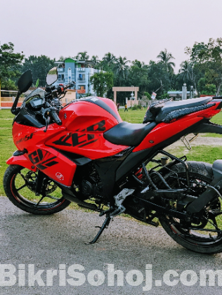 Suzuki Gixer sf fi abs